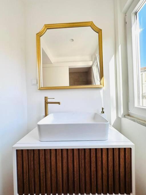 Lisbon City Center Flat For 6 Pp Exterior foto